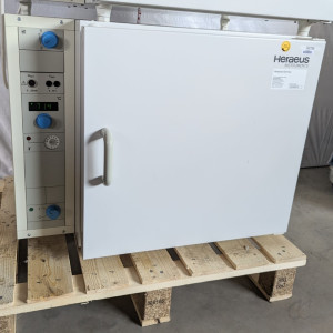 gebrauchter mikrobiologischer Brutschrank bis 70°C, Heraeus B6060 57 Liter