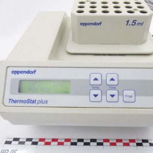 gebrauchter Eppendorf ThermoStat plus 5352 mit Block für 1,5mL Tubes