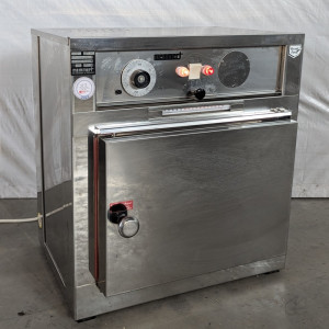 gebrauchter Trockenschrank Memmert U10 bis 300°C, 26 Liter