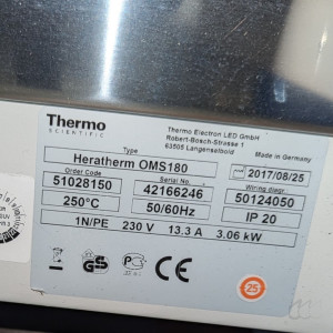 gebrauchter Wärmeschrank bis 250°C Thermo Scientific HeraTherm OMS180