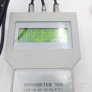 gebrauchtes Mehrfachmessgerät Ionometer 7030 pH, Redox, Leitfähigkeit temperatur O2