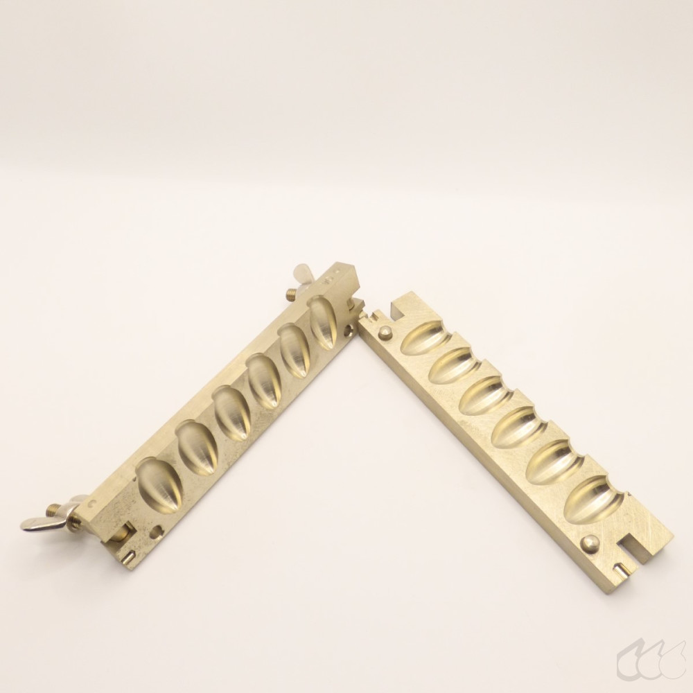 gebrauchte Suppositorien-Giessform 6x3g...