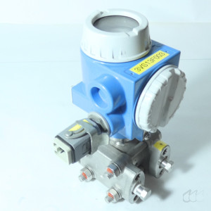 gebrauchter Messumformer für Differenzdruck Endress+Hauser PMD235