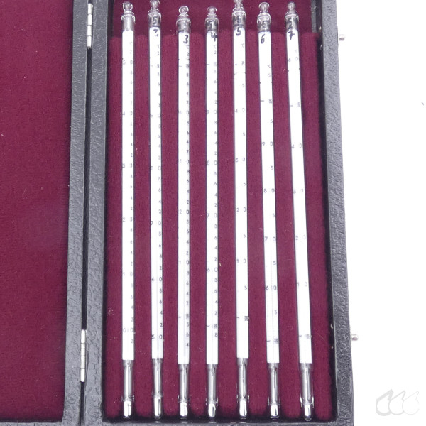 gebrauchter Thermometersatz aus Apotheke, eichfähig, Anschützthermometer 0...360°C (10)