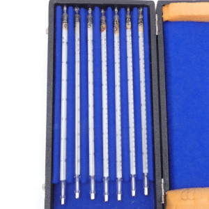 gebrauchter Thermometersatz aus Apotheke, eichfähig, Anschützthermometer 0...360°C (23)