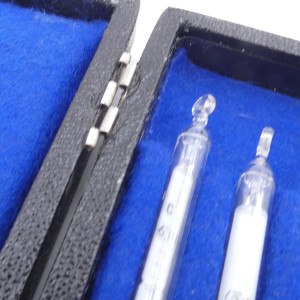 gebrauchter Thermometersatz aus Apotheke, eichfähig, Anschützthermometer 0...360°C (39)