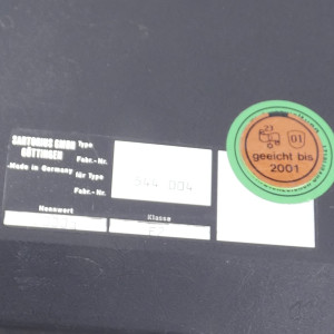 gebrauchtes Kalibriergewicht 2000g  Klasse F2 Sartorius eichfähig (66)