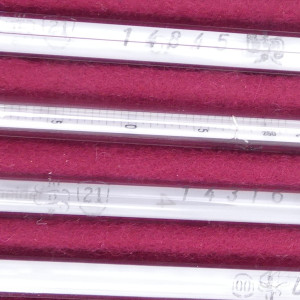 gebrauchter Thermometersatz aus Apotheke, eichfähig, Anschützthermometer 0...360°C (93)