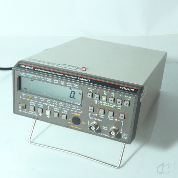 gebrauchter Philips Universal Frequenzzähler PM 6666  bis 1,1 GHz mit GPIB