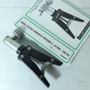 gebrauchte Kalibrierpumpe BEAMEX PG300V (PGM) 0...20 bar