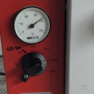 gebrauchter Trockenschrank Binder E15  bis 250°C (Heißluftsterilisator)