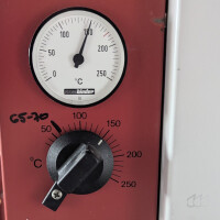 gebrauchter Trockenschrank Binder E15  bis 250°C (Heißluftsterilisator)