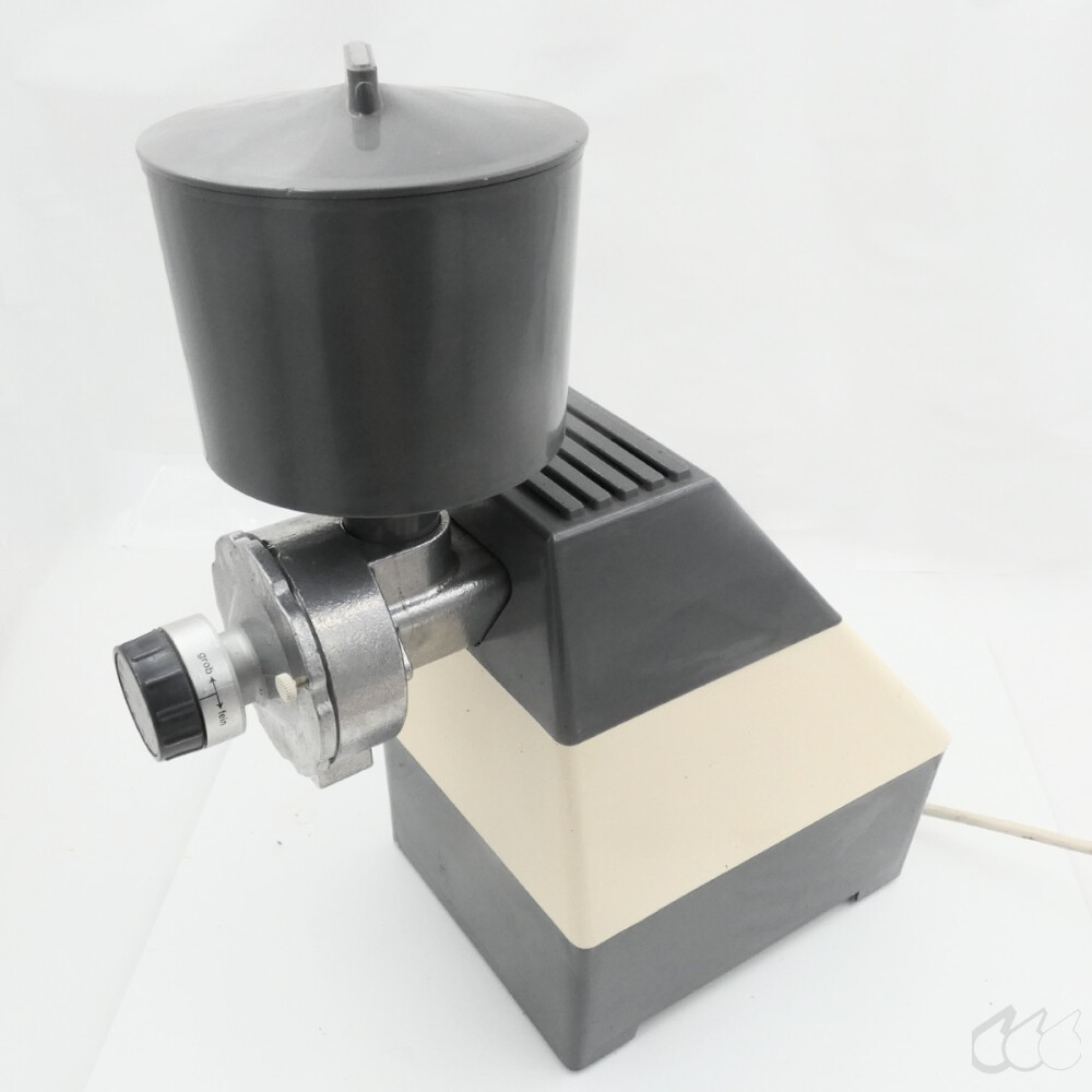 gebrauchte Leinsamenmühle EXAKT, Schrotmühle, Apot