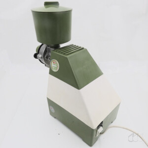 gebrauchte Leinsamenmühle EXAKT, Schrotmühle, Apothekermühle