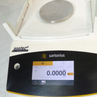 gebrauchte Analysenwaage Sartorius Quintix 124-1CEU 120g; d=0,1mg