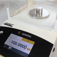 gebrauchte Analysenwaage Sartorius Quintix 124-1CEU 120g; d=0,1mg