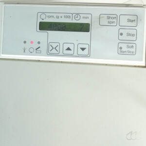 gebrauchte Zentrifuge Eppendorf 5416B mit Auschwingrotor 16A6-18