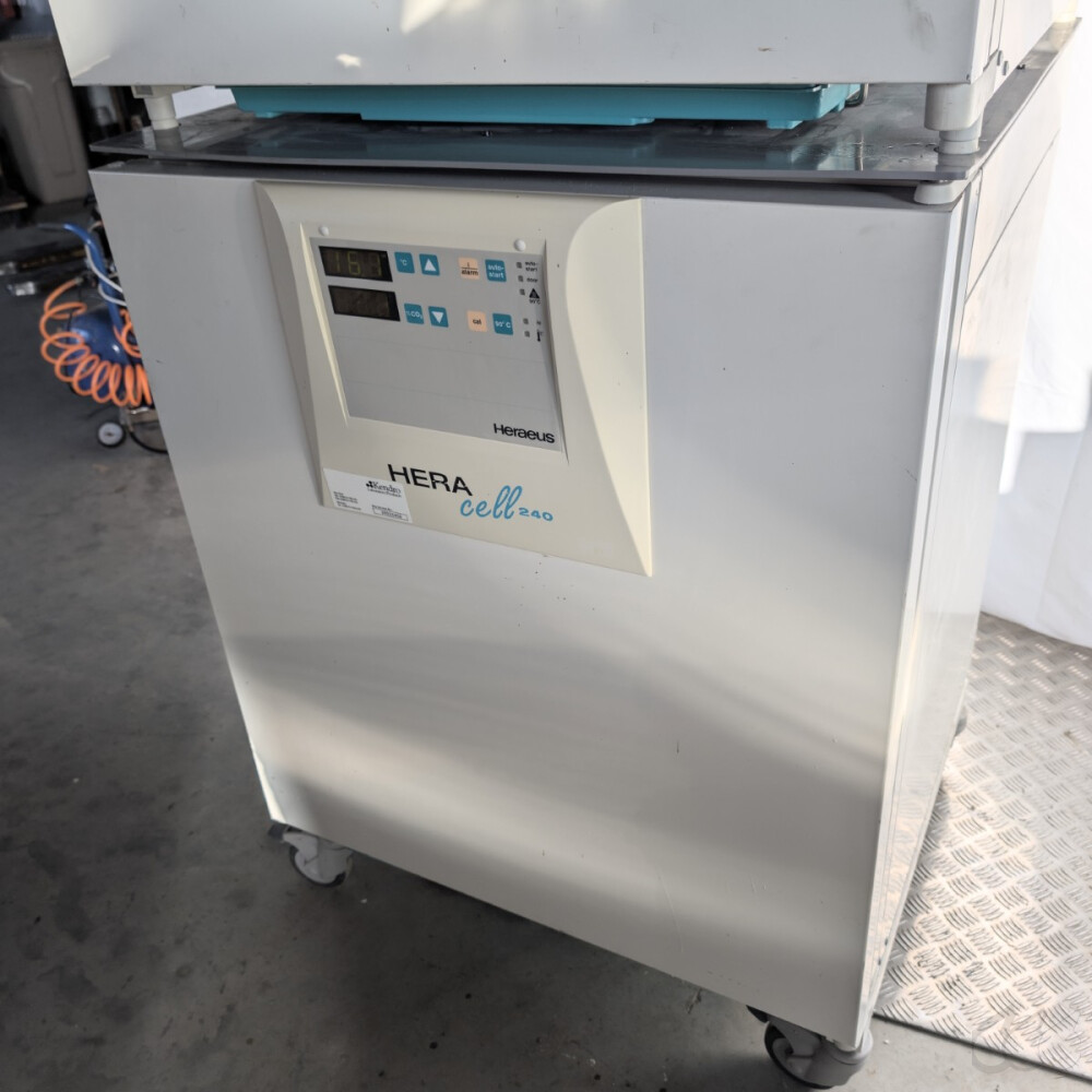 gebrauchter CO2-Begasungsbrutschrank Kupfer Heraeus...