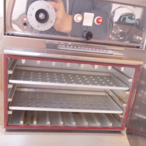gebrauchter Wärmeschrank Memmert TV25u  bis 220°C, 13  Liter