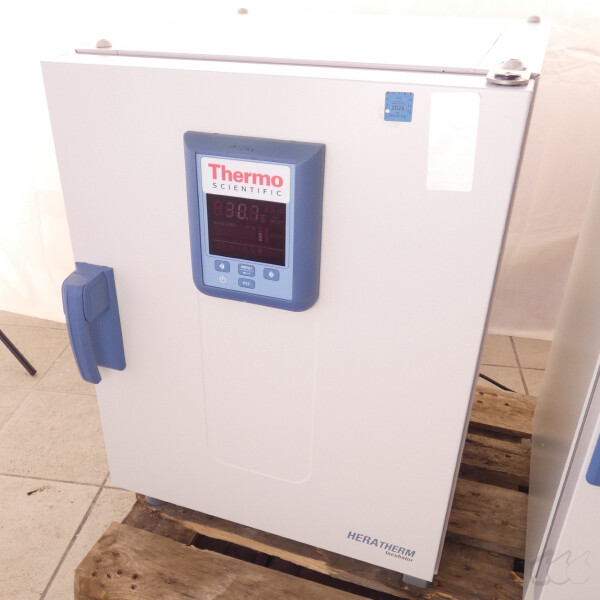 gebrauchter Umluft-Brutschrank Thermo HeraTherm IMH60  bis 105°C, 66 Liter