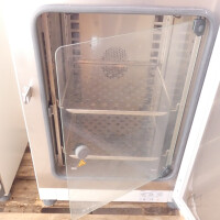 gebrauchter Umluft-Brutschrank Thermo HeraTherm IMH60  bis 105°C, 66 Liter