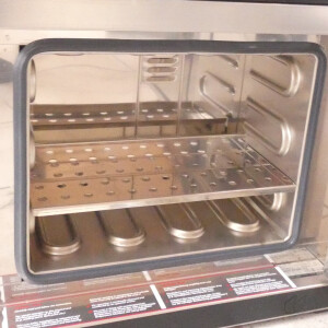 gebrauchter Wärmeschrank bis 220°C, Memmert UM 100, 14 Liter