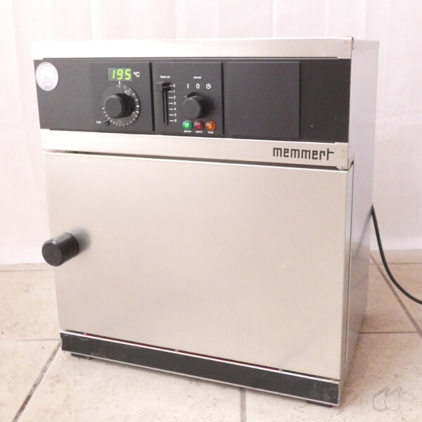 gebrauchter Wärmeschrank bis 220°C, Memmert UM 100, 14 Liter