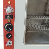 gebrauchter Wärmeschrank bis 250°C Heraeus ST5028 Heißluft-Sterilisator