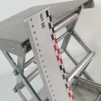 gebrauchte Edelstahl- Labor-Hebebühne Höhe bis 27 cm