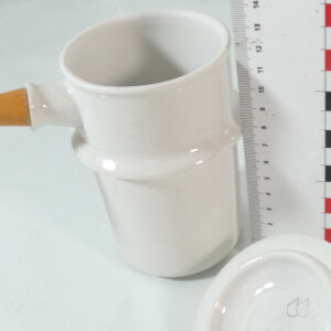 gebrauchtes Infundiergefäß 400 mL Porzellan glasiert