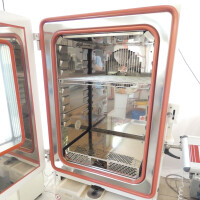 gebrauchter Klimaschrank Vötsch VC7018 190 Liter