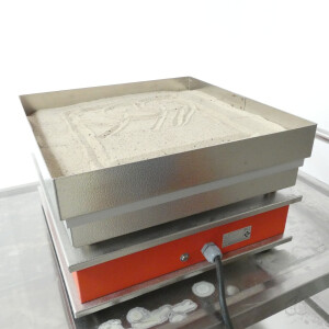 gebrauchtes Sandbad 36 x 36 cm GESTIGKEIT SD7 370°C