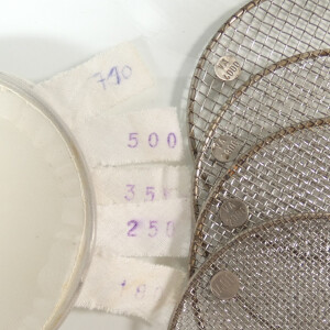 gebrauchter Rezeptur-Siebsatz 10 cm Kressner-Siebe Apothekensiebe