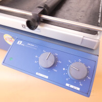 gebrauchter Laborschüttler IKA HS250 basic mit Klemmstangen
