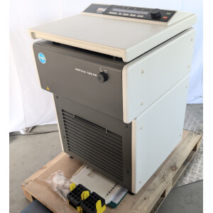 gebrauchte Kühlzentrifuge Hettich Rotixa 120 RS mit Rotor 4294