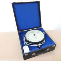 gebrauchtes Feinmess-Manometer 0...25 bar mit Schalteinrichtung OTA VDO