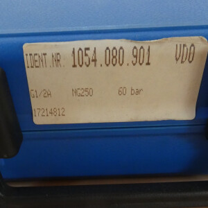 gebrauchtes Feinmess-Manometer 0...60 bar VDO