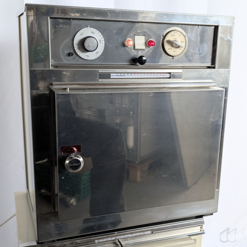 gebrauchter W&auml;rmeschrank, 300&deg;C,...