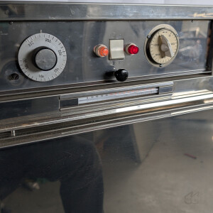 gebrauchter Wärmeschrank, 300°C,  Memmert Tv10u (Sterilisator)