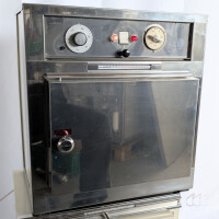 gebrauchter Wärmeschrank, 300°C,  Memmert Tv10u (Sterilisator)