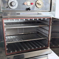 gebrauchter Wärmeschrank, 300°C,  Memmert Tv10u (Sterilisator)