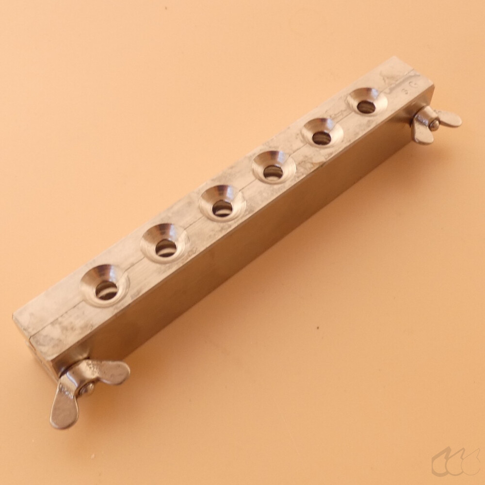 gebrauchte Suppositorien-Giessform 6x 3g...