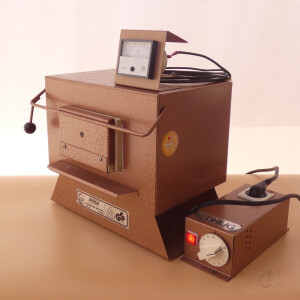 gebrauchter Tiegelofen Uhlig U17 bis 1000°C mit Thermometer
