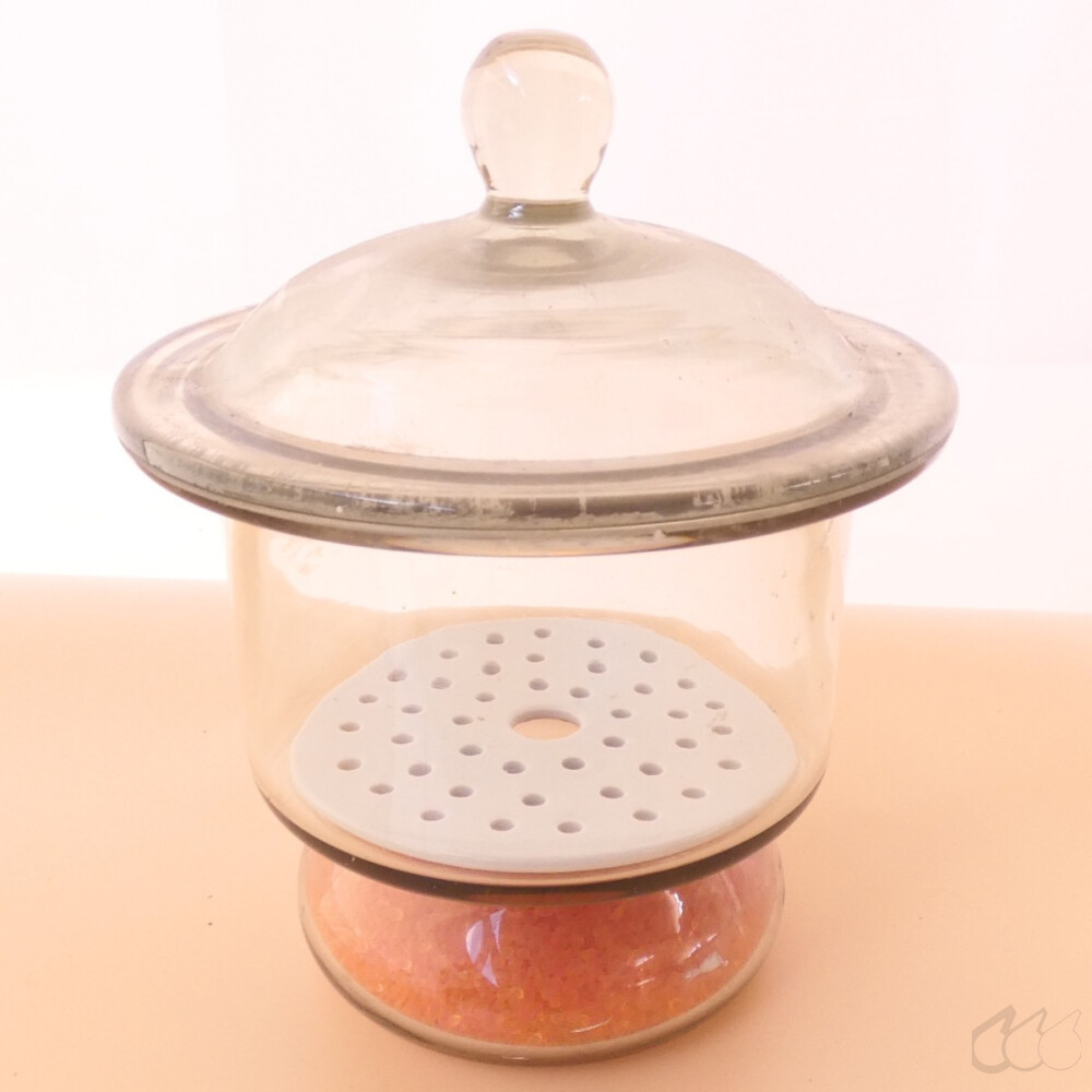 gebrauchter Exsikkator 15 cm, inkl. Hahn,...