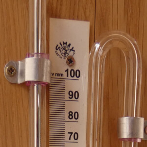 gebrauchtes Bennert Spiegelglasmanometer Vakuumanzeige verschiebbare Skala