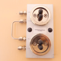 neuwertiges CHROMPACK Gas-Clean Filter Anschlusseinheit 2-fach 1/8"