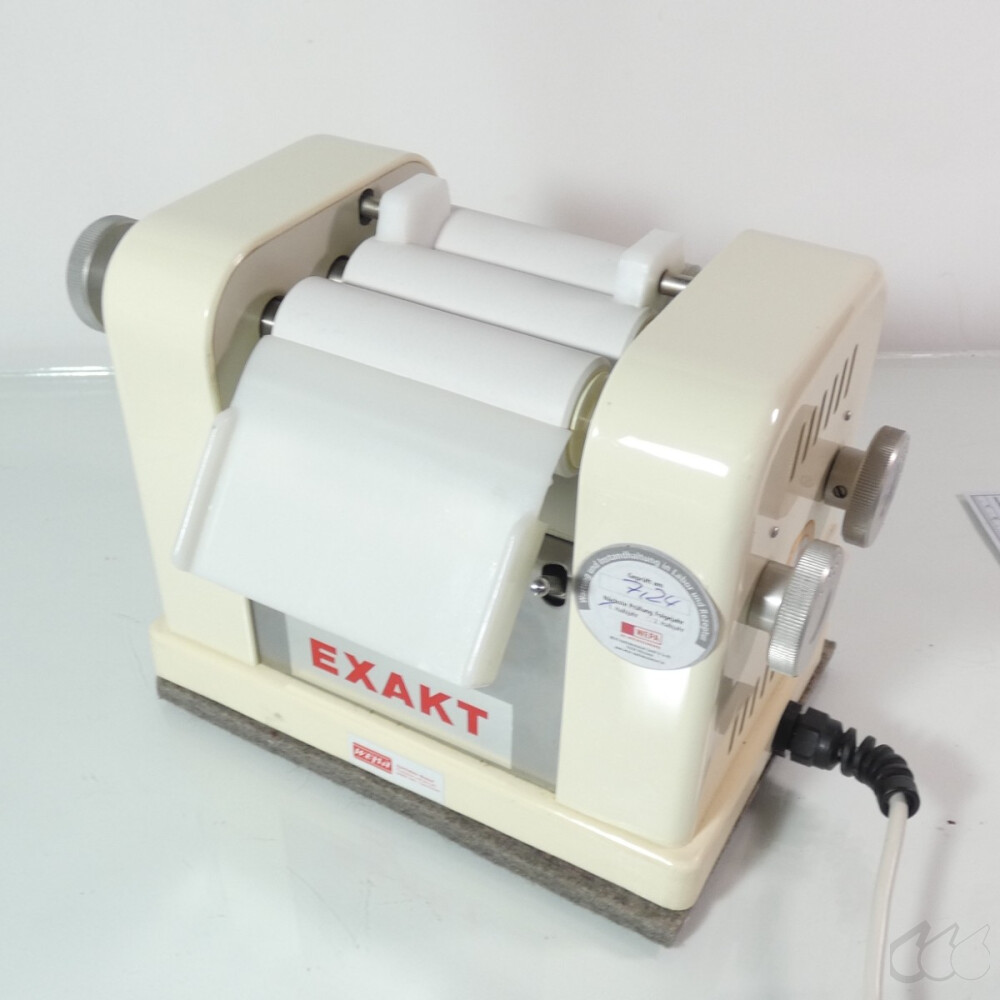 gebrauchte Salbenmühle EXAKT 35 Walzenmühle Dreiwa