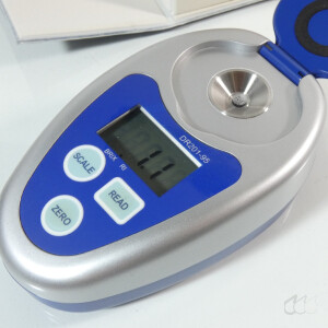 gebrauchtes Digital- Handrefraktometer KRÜSS DR201-95