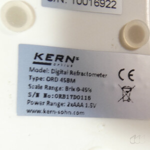 neuwertiges Digitalrefraktometer Kern ORD 45BM