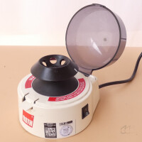 gebrauchte Mini-Zentrifuge Roth Micro Centrifuge SD220 6000 U/min